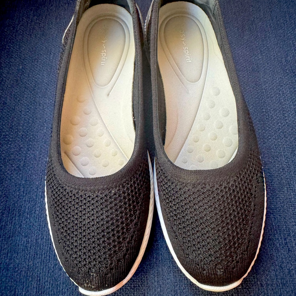 Easy Spirit Women's Black Slip-On Shoes